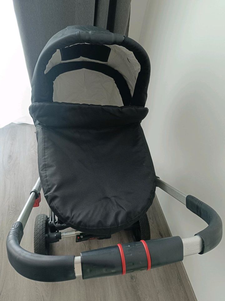 Kinderwagen Hartan VIP XL  schwarz in Gladenbach