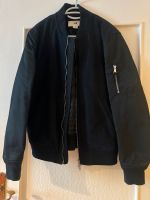 H&M Pilotenjacke Beckham Fliegerjacke Übergangsjacke Herren Gr. S Berlin - Neukölln Vorschau