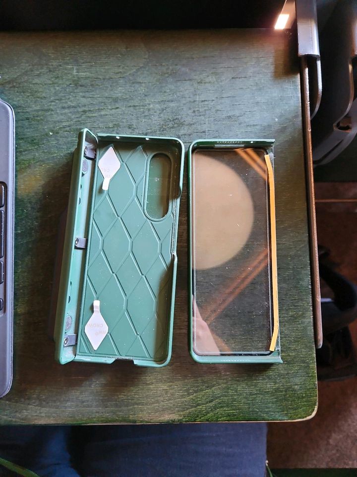 Galaxy ZFold 3 Case Hülle mit S-Penhalter und Scharnierschutz in Freising