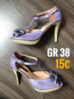 Pumps Sandale lila flieder violett 38 Riemchen BE Estadopuro Nordrhein-Westfalen - Solingen Vorschau