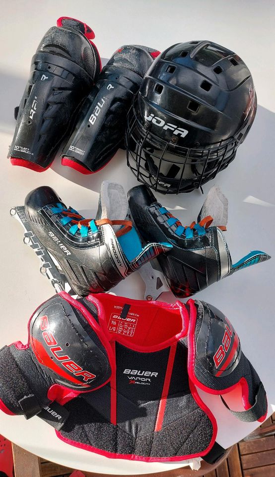 Inlinehockey Ausrüstung für Kinder (Bauer und Jofa) in Oberhausen