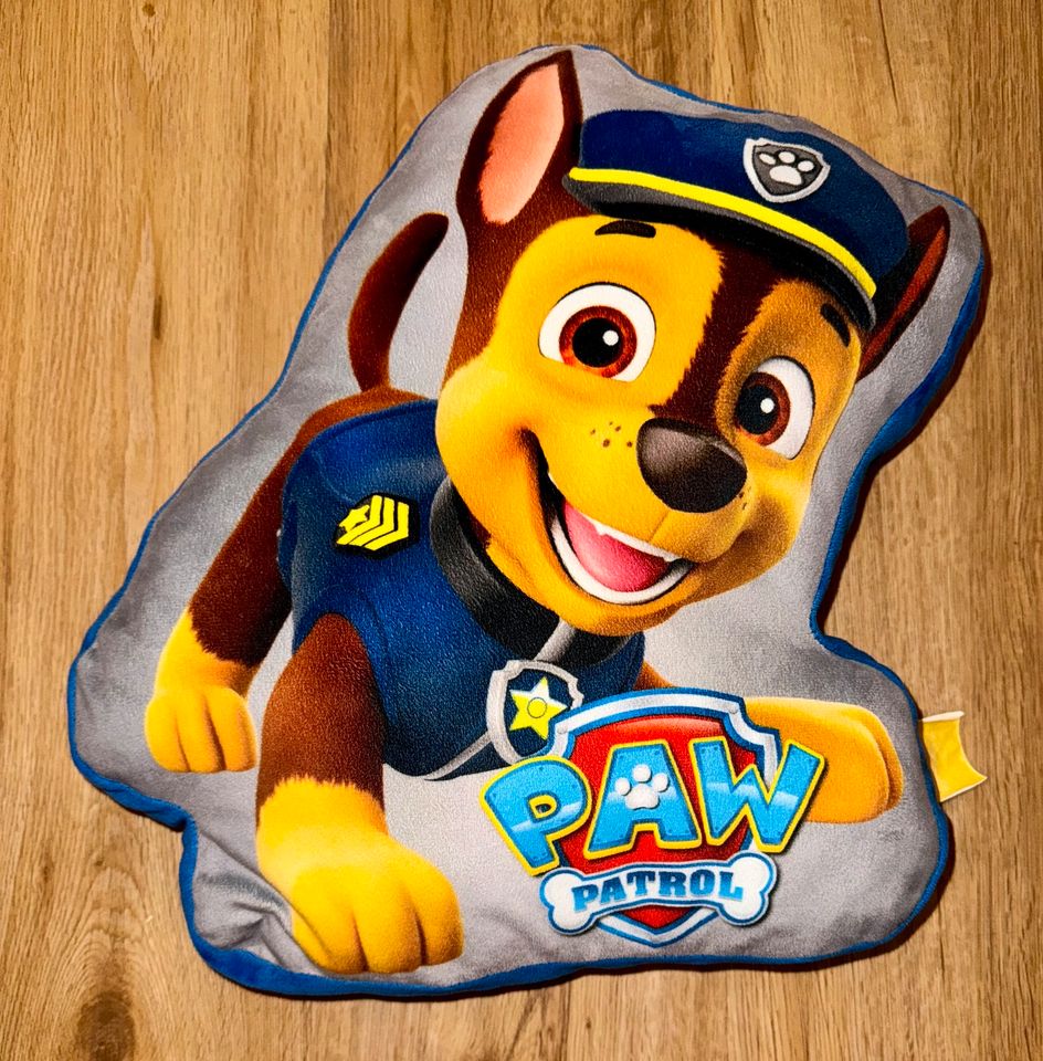 Paw Patrol Chase Kissen, Kuschelkissen, Dekokissen in Zossen