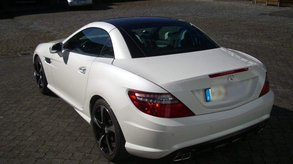 Mercedes Benz SLK 350, V6, R172, Automatik, weiß, BJ 2013 in Sundern (Sauerland)