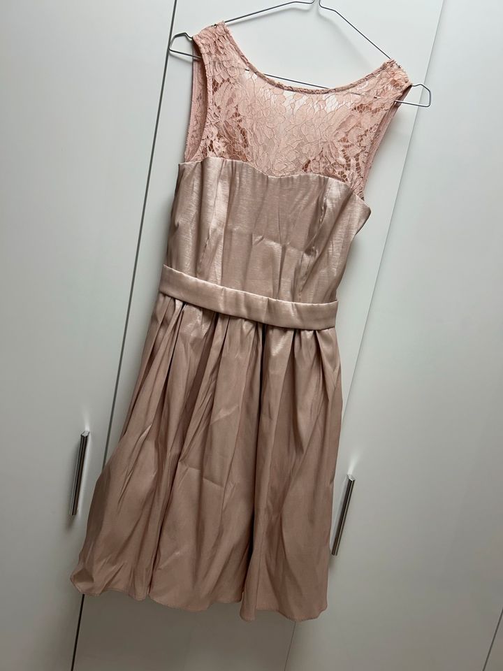 Kleid rosa 34 Amisu in Tauberbischofsheim