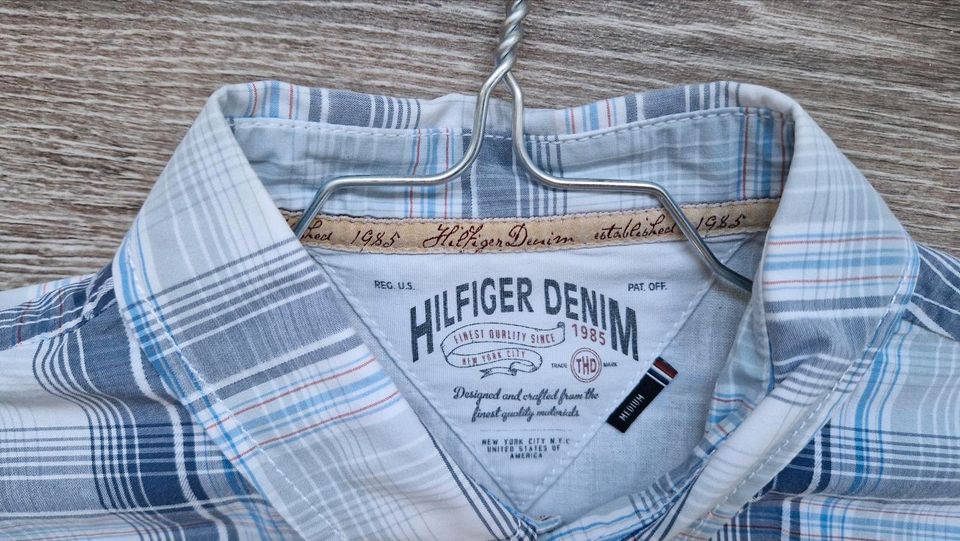 Tommy Hilfiger Hemd Grösse M in Schriesheim