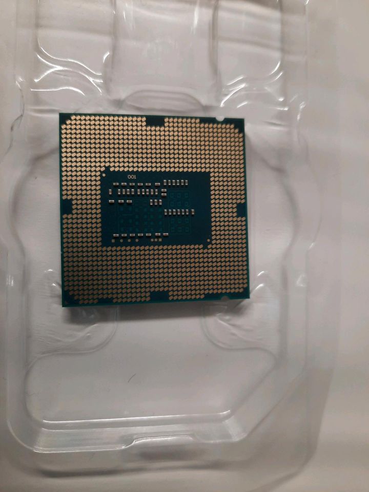 Intel Pentium G3220 CPU Prozessor Haswell in Tüßling