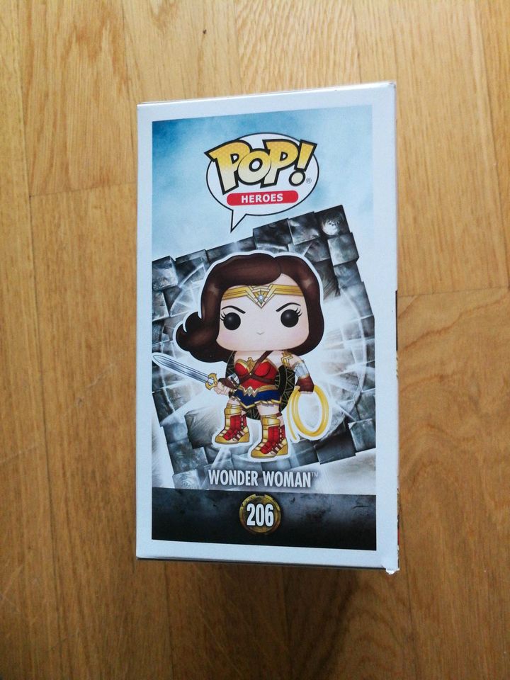 Funko Pop Heroes Figur 206 Wonder Woman - DC Justice League in München