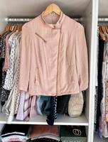 Leichte Jacke von Bershka aus Satin Gr. 36 neuwertig Thüringen - Jena Vorschau