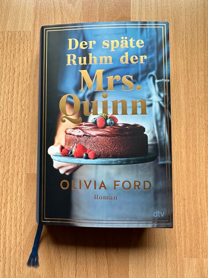 Olivia FORD, Der späte Ruhm der Mrs Quinn+ HAHN, Tage in Vutopia in Aachen