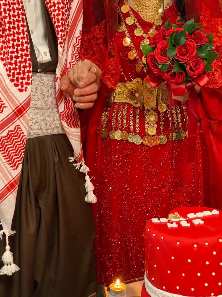 Kurdische Kleid in Hürth