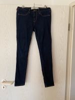 Dunkelblaue Abercrombie & Fitch Low Rise Jeans W28/L29 Schleswig-Holstein - Ammersbek Vorschau