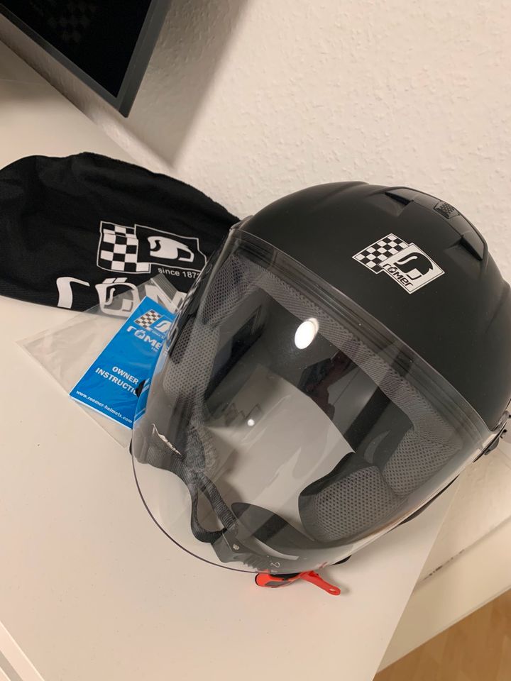 Helm von Römer Gr S - neuwertig in Hilchenbach