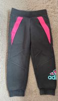 Jogginghose Adidas Gr. 104 guter Zustand Nordrhein-Westfalen - Waldfeucht Vorschau