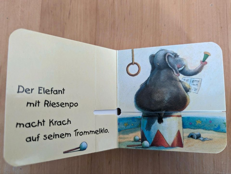 5 kleine Bücher ! Komplettpreis 5,-€! in Erndtebrück