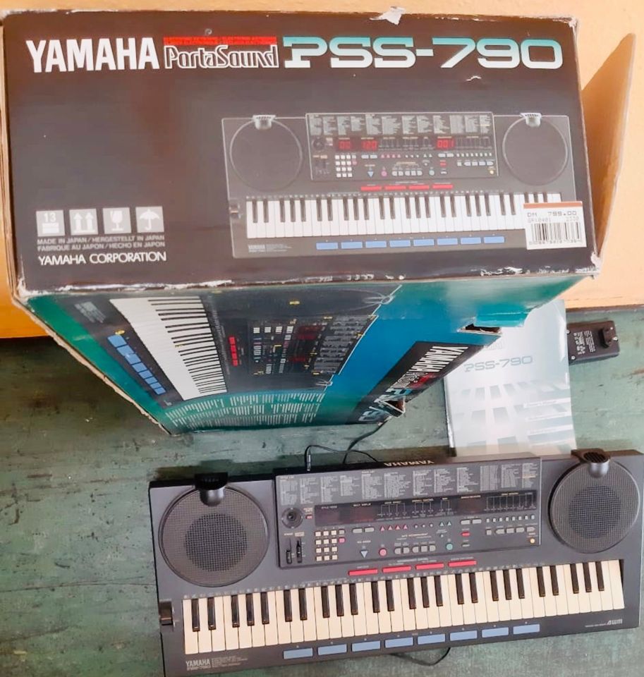 Yamaha Keyboard retro 799.-DM in Lörrach
