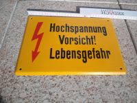 Emailschild Emailliert Blechschild DDR  Vorschicht  Hochspannung Sachsen - Radebeul Vorschau