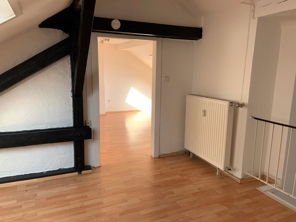 Ideal für Singles & Pärchen - - Schöne Maisonette Wohnung in Duisburg