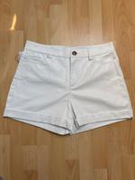 NEU ❣️ Guess Leder Shorts ♀️ in Größe L Sachsen - Trieb Vorschau
