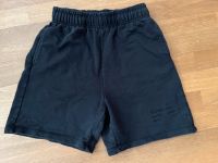 Schwarze Shorts von Bershka gr. XS Nordrhein-Westfalen - Ratingen Vorschau