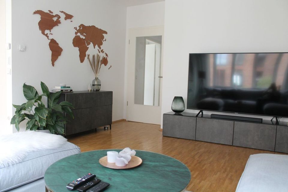 BESTA TV-Bank mit Türen, dunkelgrau/Kallviken, 240x42x38 cm in Hamburg