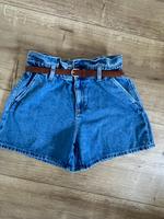 Paperbag Jeansshorts Hose von Zara in Gr 38 in blau Nordrhein-Westfalen - Rheda-Wiedenbrück Vorschau