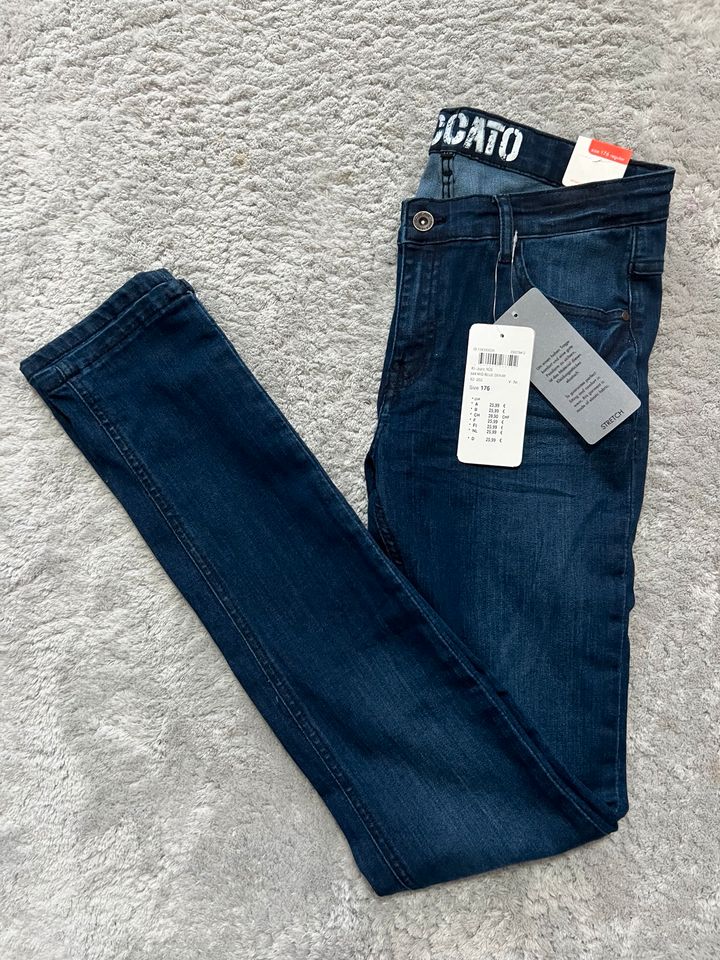 Skinny Regular Jeans Gr. 176 NEU in Jübar