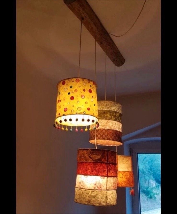 Design Lampe mit 4 Lampenschirme in Weinheim