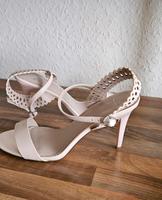 Nagelneue Anna Field High Heel Sandaletten Größe 41 Nude Nordrhein-Westfalen - Moers Vorschau