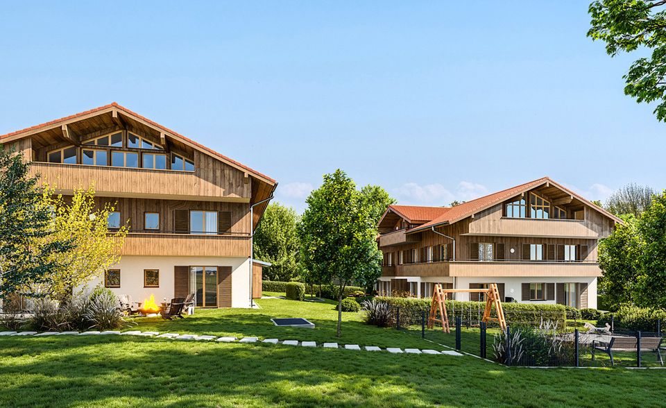 Schicke Landhaus-Garten-Wohnung in Schliersee-Neuhaus mit Westterrasse / Bezugsfertig in 2024 in Schliersee
