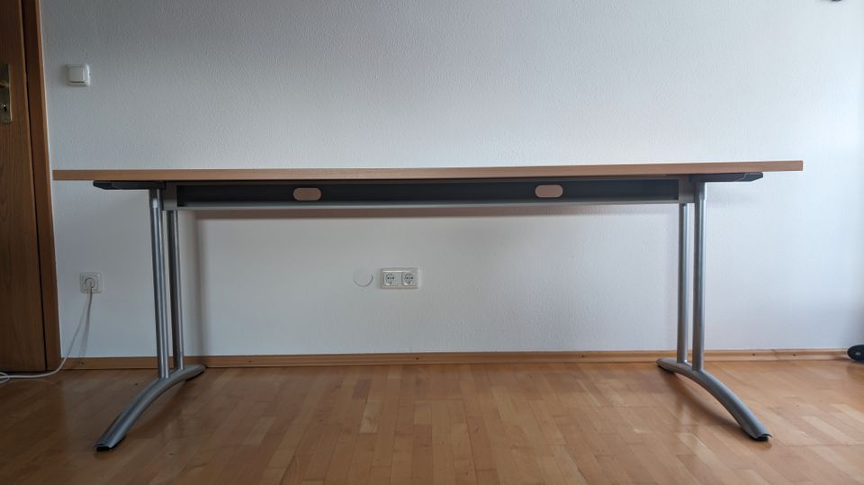 Bürotisch / Schreibtisch - 180 x 70 x 80 (B x H x T) in Nandlstadt