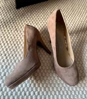 Tamaris - High Heel Pumps Wildleder - Größe 40 in Taupe Baden-Württemberg - Gutach Vorschau