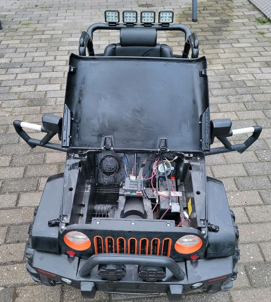 Kinderauto Jeep elektrisch in Genthin