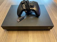 Xbox one X 1TB mit Controller Bochum - Bochum-Ost Vorschau