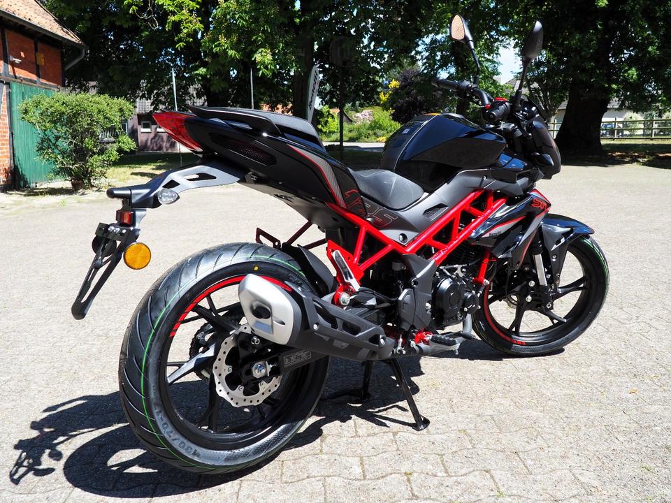 Benelli BN 125 *Euro5+"- Am Lager! B196 in Mellinghausen