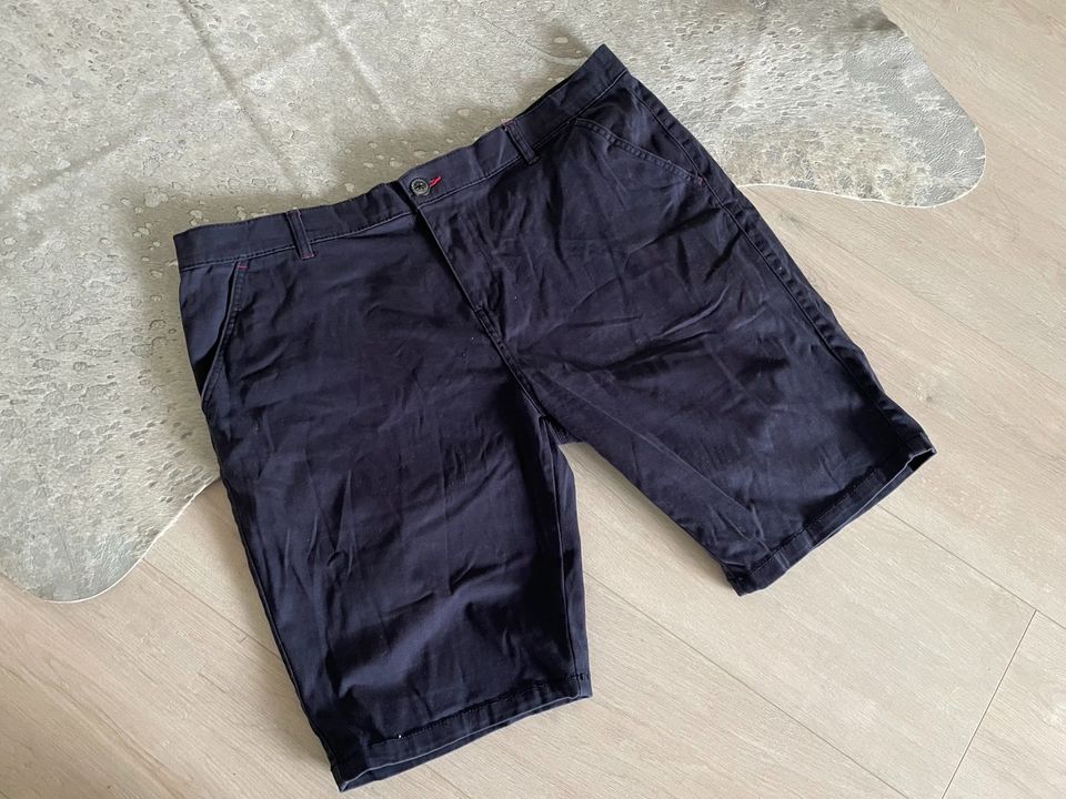 Chino Short kurz Bermuda Sommerhose blau XL 56 Herren in München