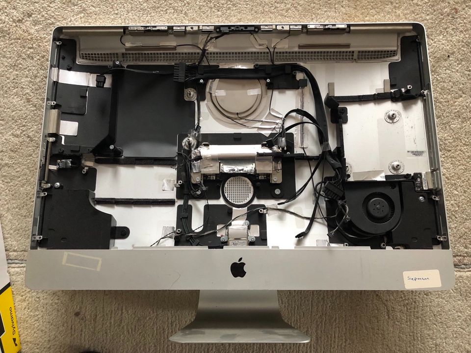 Apple iMac 2010 27 Zoll Gehäuse + Standfuß +Lautsprechern in Kist