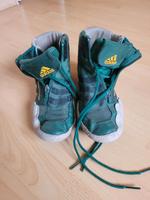 Adidas Ringerschuhe - Größe 41 1/3 - Guter Zustand Hessen - Rimbach Vorschau