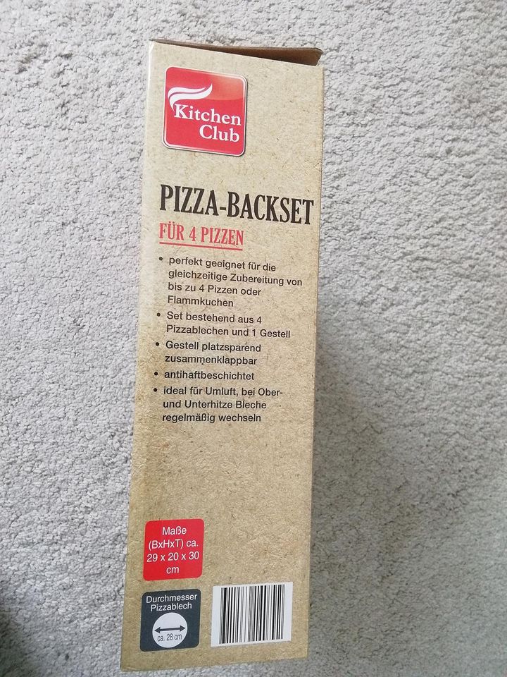 Pizza-Backset für 4 Pizzen mit 4 Backbleche in Nettetal
