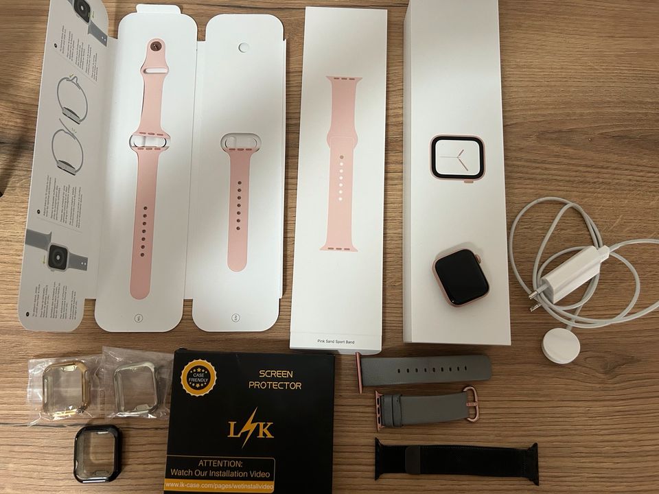 Apple Watch Series 4 40 mm in Spremberg