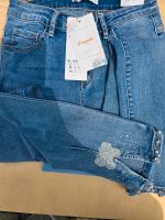Ungetragene Onado 7/8 Jeans mit Applikationen Niedersachsen - Ebstorf Vorschau