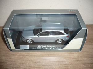 Audi A4 B8 Avant ibisweiss Modellauto Schuco 1:43