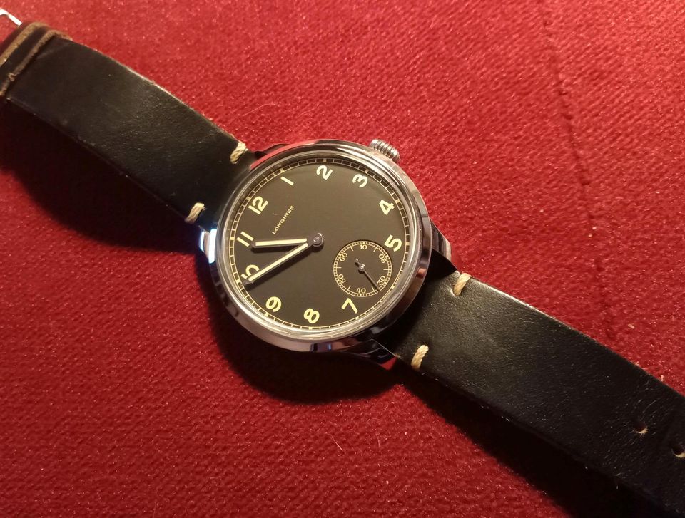 Wunderschöne Longines Heritage Military 1938 in Menden