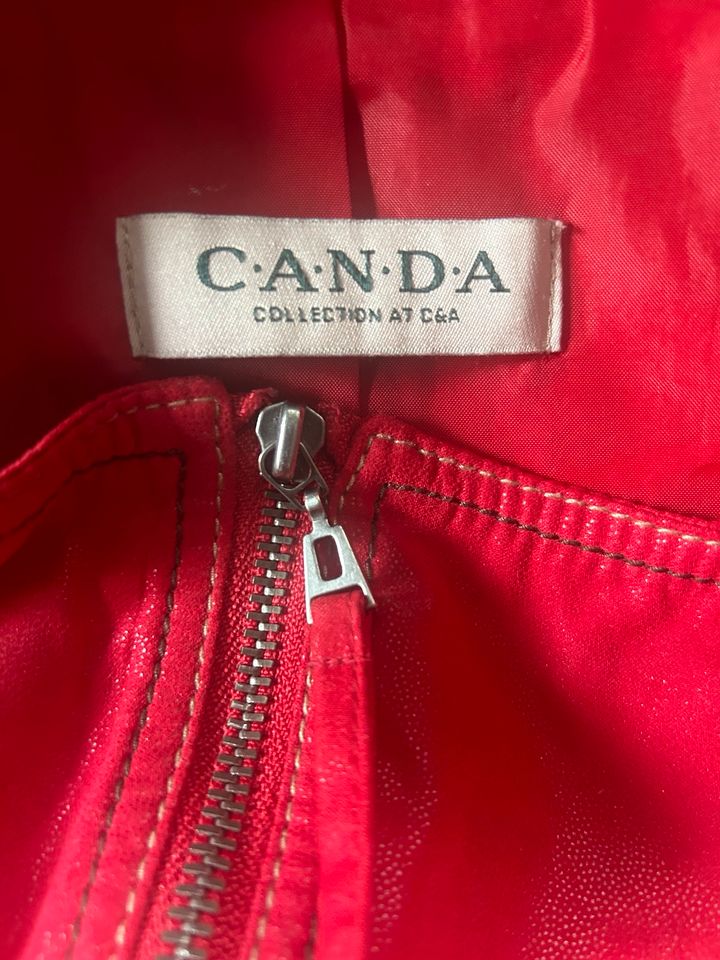 Damen Jacke, von Canda C&A, rot glänzend, Größe 44 in Mittenaar