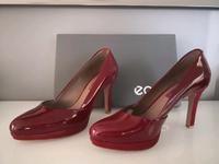 ECCO neue rote Lack High Heel Stiletto Pumps Gr 37 Hamburg - Wandsbek Vorschau
