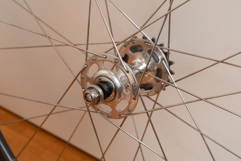 Campagnolo Record Pista Hinterrad Mavic MA40 in Passau