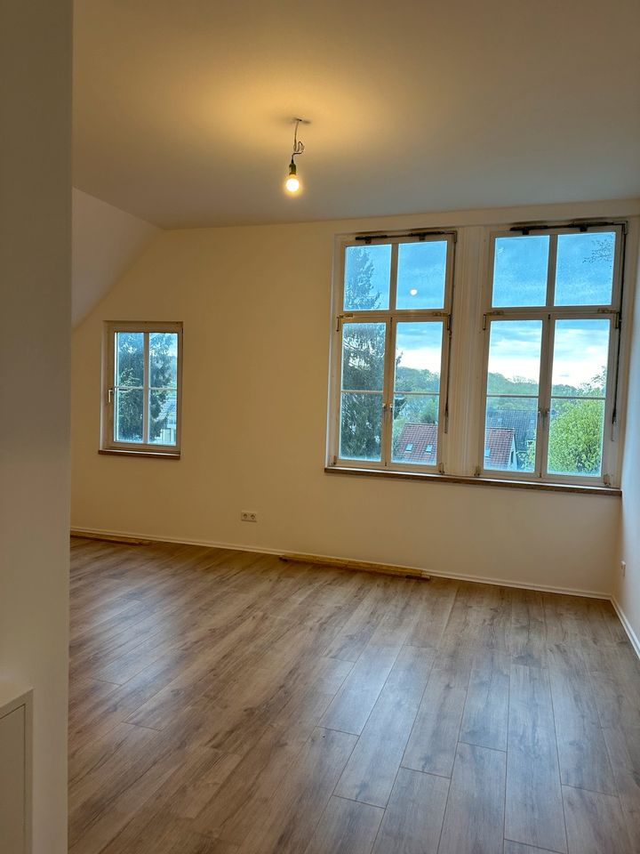 Wohnung zur Miete 2. OG ca.59qm Wohnfläche und ca.25qm Nutzfläche in Wuppertal