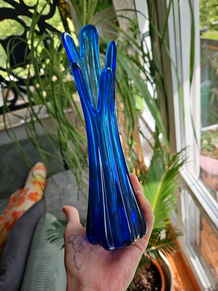 Vintage Designer Vase blau in Essen