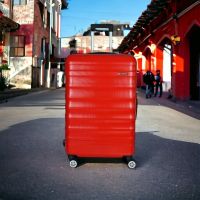 Koffer Reisekoffer aus Hartplastik mit 4 Rollen ROT Koffer NEU Berlin - Charlottenburg Vorschau