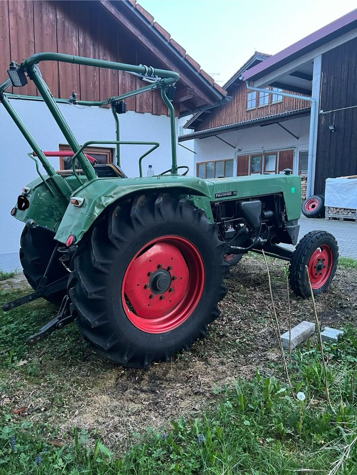 Fendt Favorit 3s, kein Farmer in Gauting