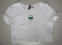 Kurzes T-Shirt in weiß mit Alien in Gr. S von H&M Nordrhein-Westfalen - Krefeld Vorschau